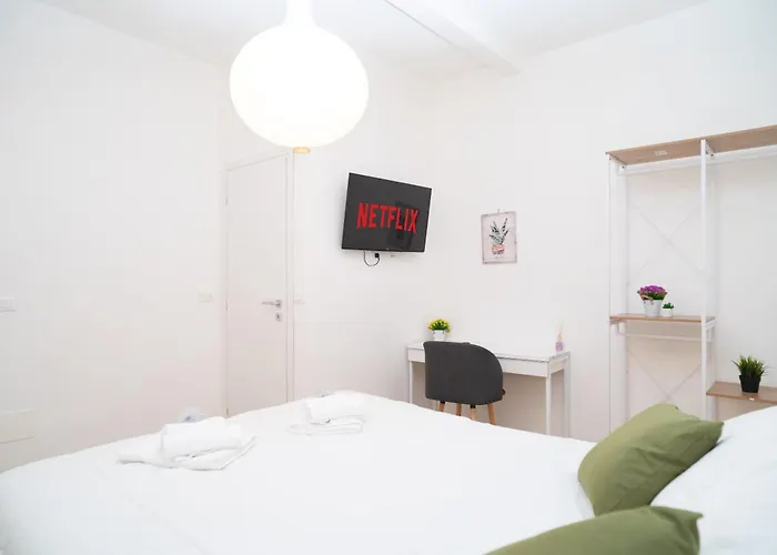 Modern Two-room For 2, 20 Minutes From Termini Rzym