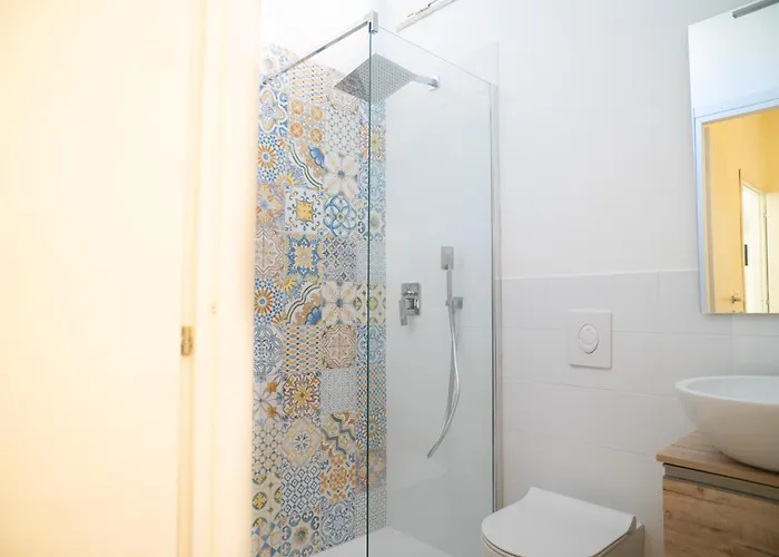Modern Two-room For 2, 20 Minutes From Termini