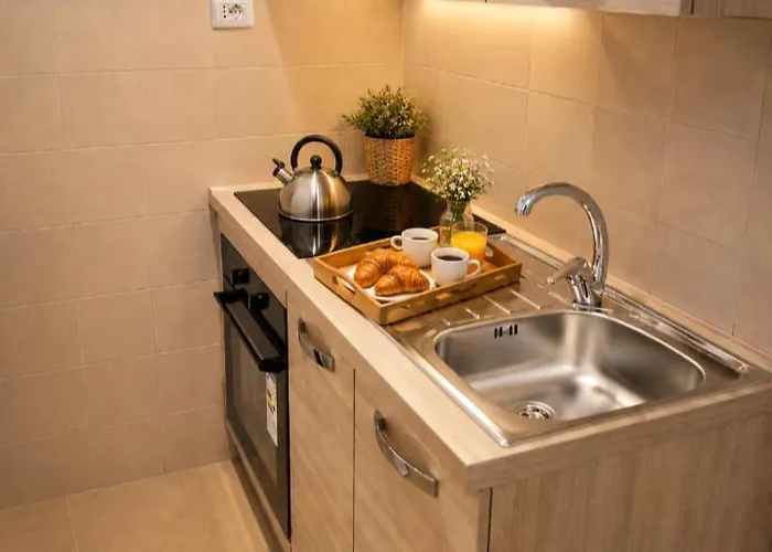 Modern Two-room For 2, 20 Minutes From Termini